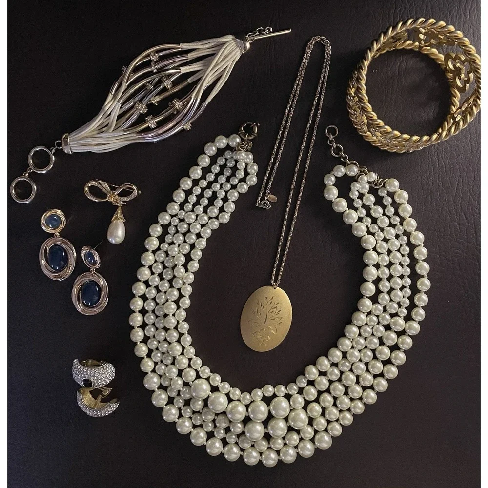 VTG - Modern Jewelry Bracelet Necklace Brooch Earring Rhinestone Faux Pearl Lot